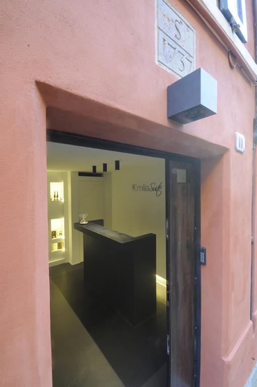 Emilia Suite Design Modena Buitenkant foto